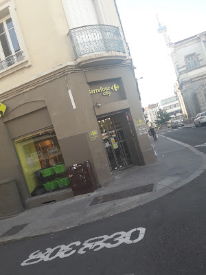 Carrefour City à Saint-Étienne