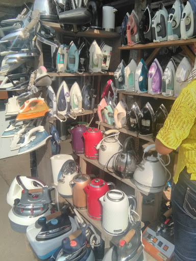 Lawanson Market, 234 Lawanson Rd, Surulere, Lagos, Nigeria, Thrift Store, state Lagos
