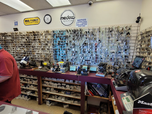 Locksmith «Apple Locksmith», reviews and photos, 4030 U.S. 9, Morganville, NJ 07751, USA