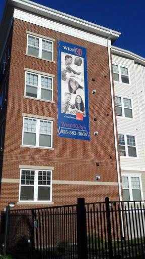 Self-Storage Facility «CubeSmart Self Storage», reviews and photos, 95 Woodfield Rd, West Hempstead, NY 11552, USA