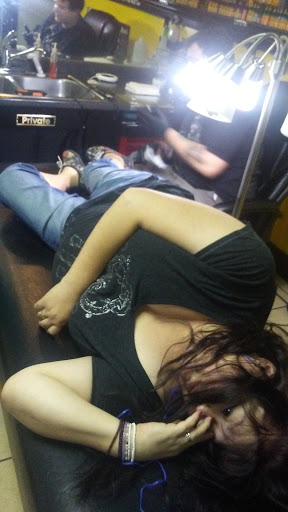 Tattoo Shop «Inner City Custom Tattoo», reviews and photos, 4909 Mobile Hwy, Pensacola, FL 32506, USA