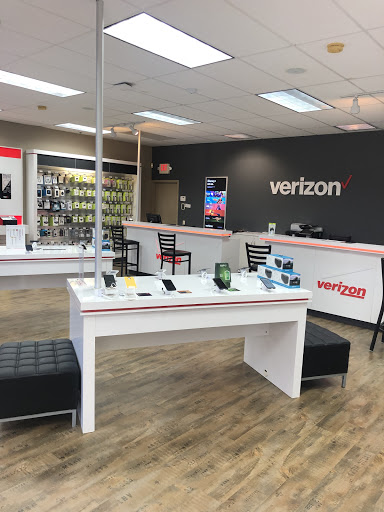 Cell Phone Store «Verizon Authorized Retailer, TCC», reviews and photos, 660 Woodbury Glassboro Rd c, Sewell, NJ 08080, USA