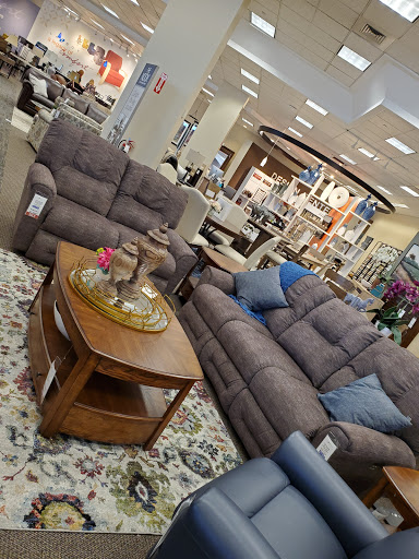 Furniture Store «La-Z-Boy Furniture Galleries», reviews and photos, 100 Quinn Dr, Pittsburgh, PA 15275, USA