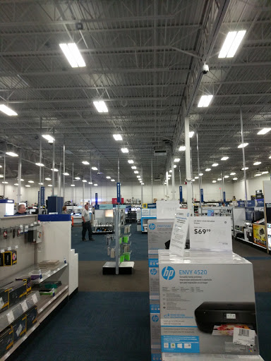 Electronics Store «Best Buy», reviews and photos, 5153 Elmore Avenue, Davenport, IA 52807, USA
