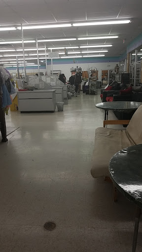 Thrift Store «Value Village Thrift Store», reviews and photos, 4451 Central Ave, Charlotte, NC 28205, USA