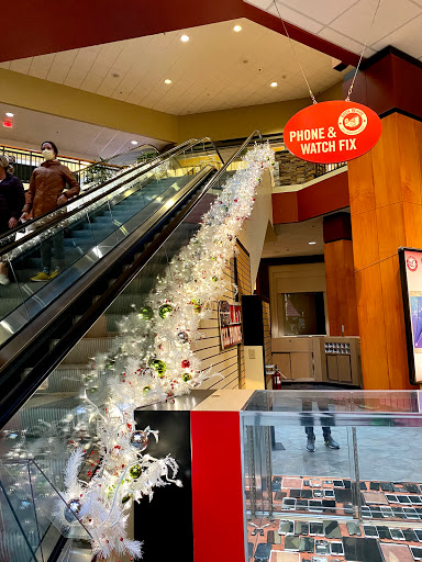 Shopping Mall «Valley West Mall», reviews and photos, 1551 Valley W Dr, West Des Moines, IA 50266, USA