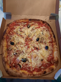 Pizza du Livraison de pizzas Pizzeria Sicilia à Marseille - n°16