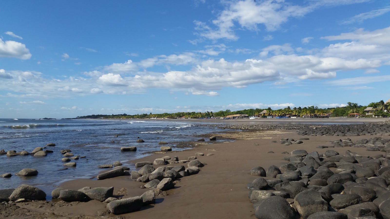 Zdjęcie Transit beach z poziomem czystości wysoki