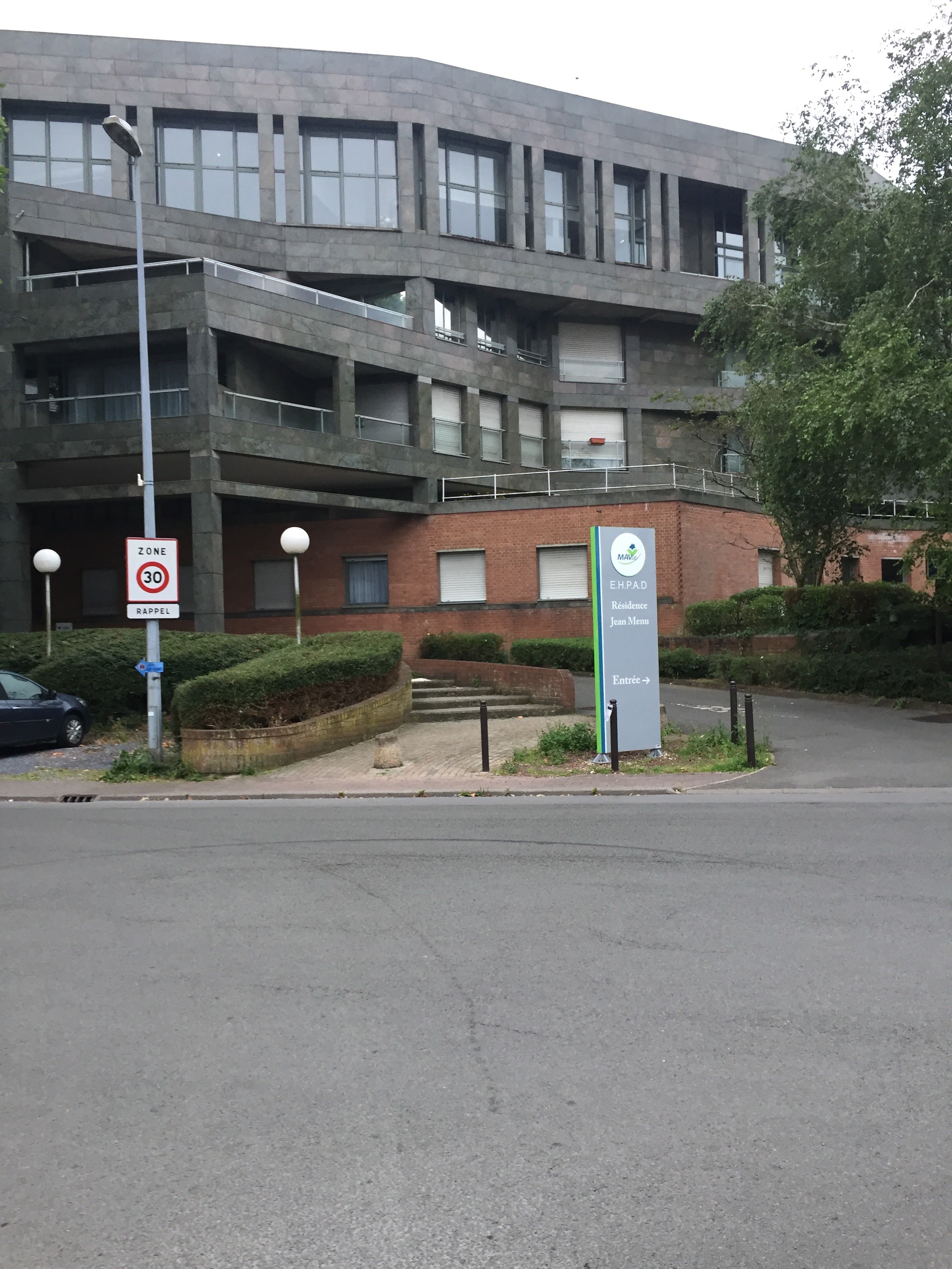 Photo n° 3 de l'avis de Mannu.n fait le 26/06/2019 à 04:01