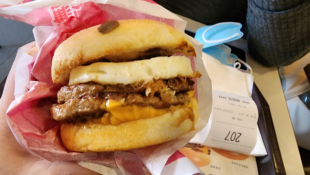 麥當勞-台中五權西二餐廳 的照片