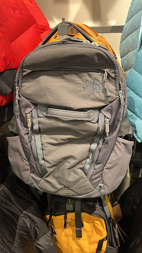 Clothing Store «The North Face Outlet», reviews and photos, 8225 Vineland Ave, Orlando, FL 32831, USA