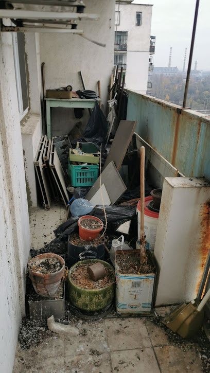 Извозване на отпадъци и изхвърляне на стари мебели в София - Чистачи.Бг