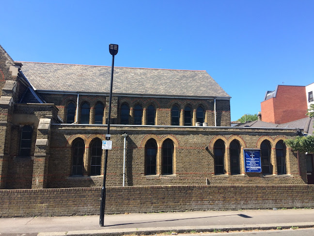 Reviews of Willoughby Methodist Church in London - Church