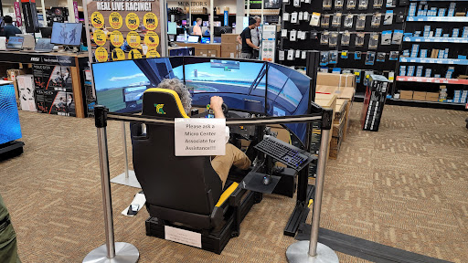 Electronics Store «Micro Center», reviews and photos, 8000 E Quincy Ave, Denver, CO 80237, USA