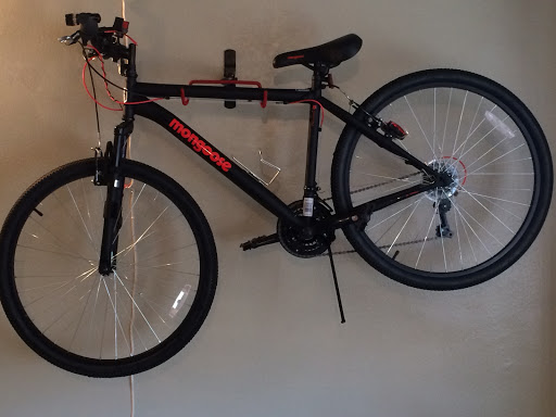 Bicycle Store «Bicycle Repair Man Corporation», reviews and photos, 40-21a 35th Ave, Astoria, NY 11101, USA
