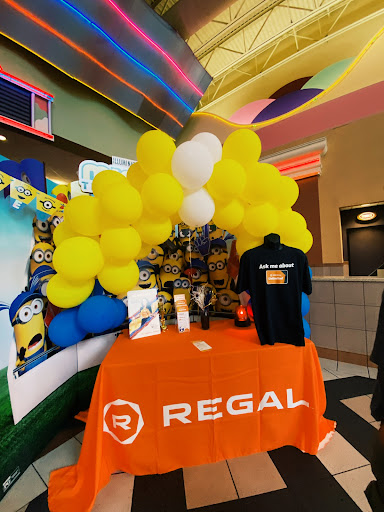 Movie Theater «Regal Cinemas Gulf Coast 16 & IMAX», reviews and photos, 10028 Gulf Center Dr, Fort Myers, FL 33913, USA