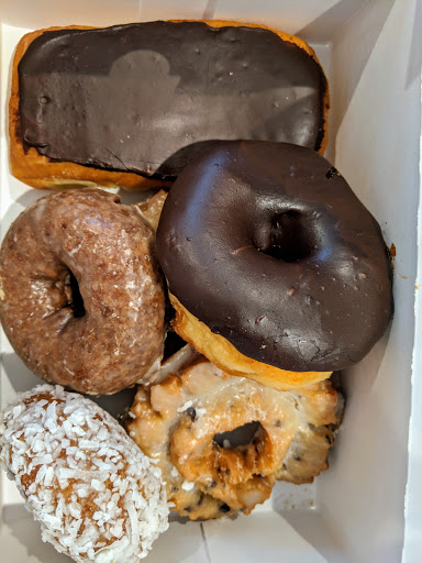 Donut Shop «Donut Day», reviews and photos, 18955 SW Tualatin Valley Hwy, Beaverton, OR 97006, USA