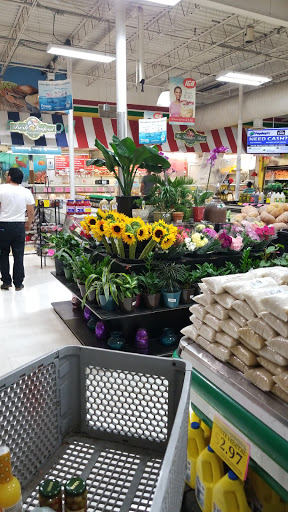 Grocery Store «Price Choice Supermarket», reviews and photos, 2712 NW 95th St, Miami, FL 33147, USA