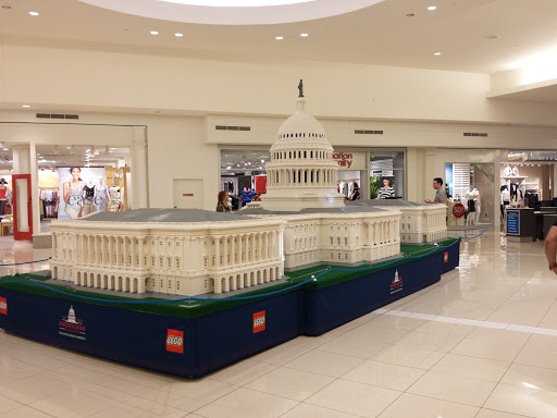 Shopping Mall «Kenwood Towne Centre», reviews and photos, 7875 Montgomery Rd, Cincinnati, OH 45236, USA