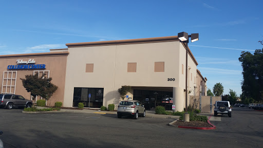 Auto Body Shop «Caliber Collision», reviews and photos, 300 Auto Plaza Dr, Folsom, CA 95630, USA