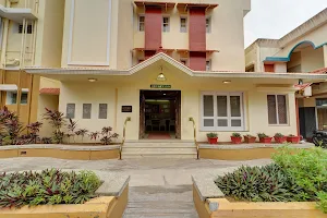 Hotel Sadhabishegam image