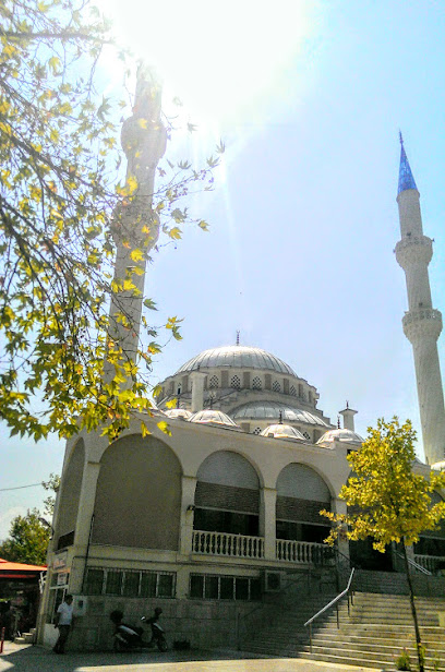 Yenişehir Cami