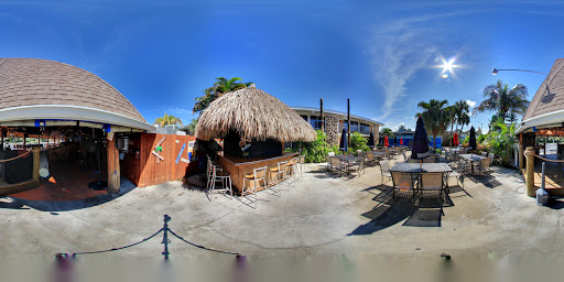 American Restaurant «Paradise Tiki Hut Restaurant and Bar», reviews and photos, 1502 Miramar St, Cape Coral, FL 33904, USA