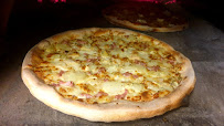 Photos du propriétaire du Pizzeria Pizza Pirate Au Feu De Bois à Loisin - n°5