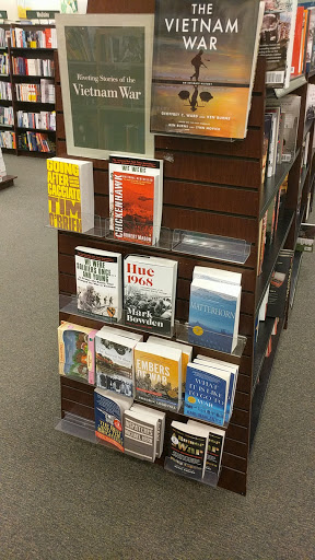 Book Store «Barnes & Noble», reviews and photos, 2618 N Salisbury Blvd, Salisbury, MD 21801, USA
