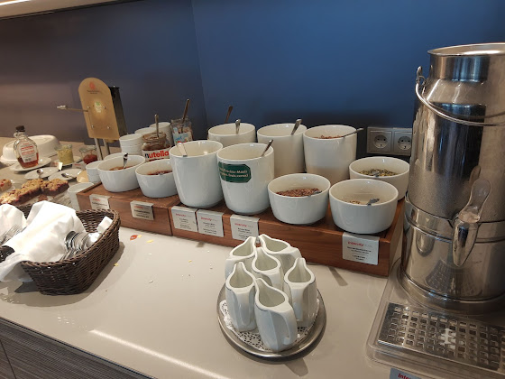 Plats et boissons hôtels IntercityHotel Celle 29221 Celle