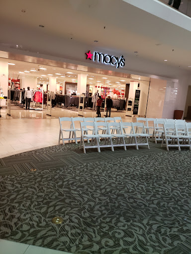 Shopping Mall «Southridge Mall», reviews and photos, 5300 S 76th St, Greendale, WI 53129, USA