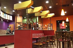 Taco Bell image