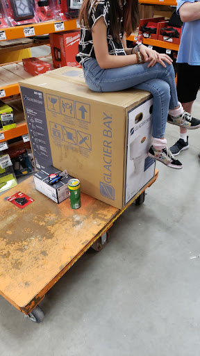 Home Improvement Store «The Home Depot», reviews and photos, 4100 N 124th St, Wauwatosa, WI 53222, USA