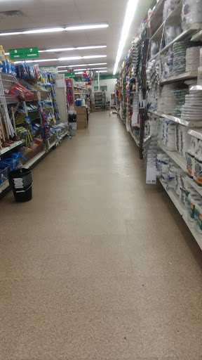 Dollar Store «Dollar Tree», reviews and photos, 2291 Pickwick Dr a, Camarillo, CA 93010, USA