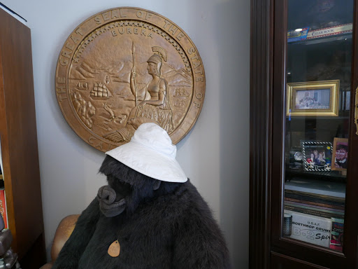 Used Office Furniture Store «TR Trading Company», reviews and photos, 15604 S Broadway, Gardena, CA 90248, USA