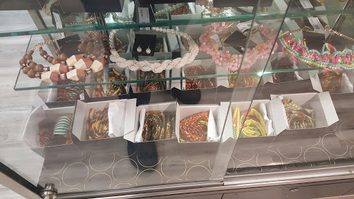 Shopping Mall «Hagerstown Premium Outlets», reviews and photos, 495 Premium Outlets Blvd, Hagerstown, MD 21740, USA