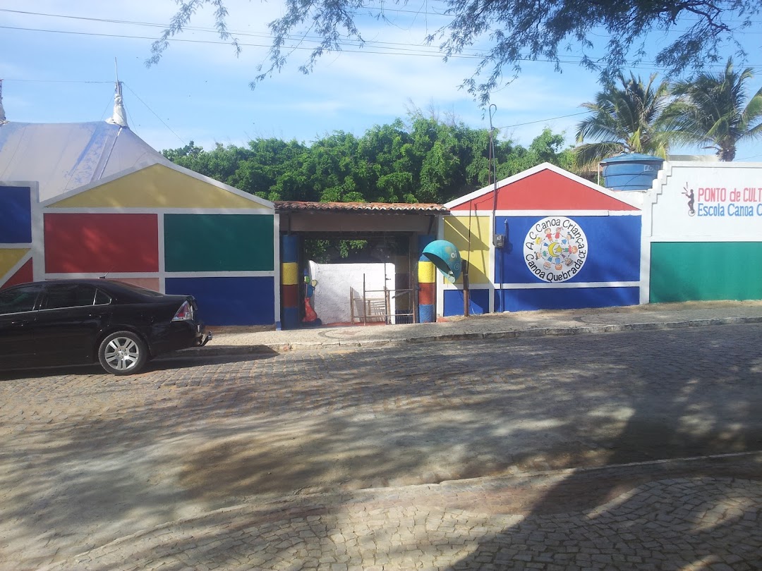 Circo Escola Canoa Criança