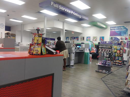 Print Shop «FedEx Office Print & Ship Center», reviews and photos, 18755 S Dixie Hwy Suite 57, Miami, FL 33157, USA