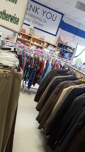 Thrift Store «St Vincent De Paul Social Services», reviews and photos, 435 SE Baker St, McMinnville, OR 97128, USA