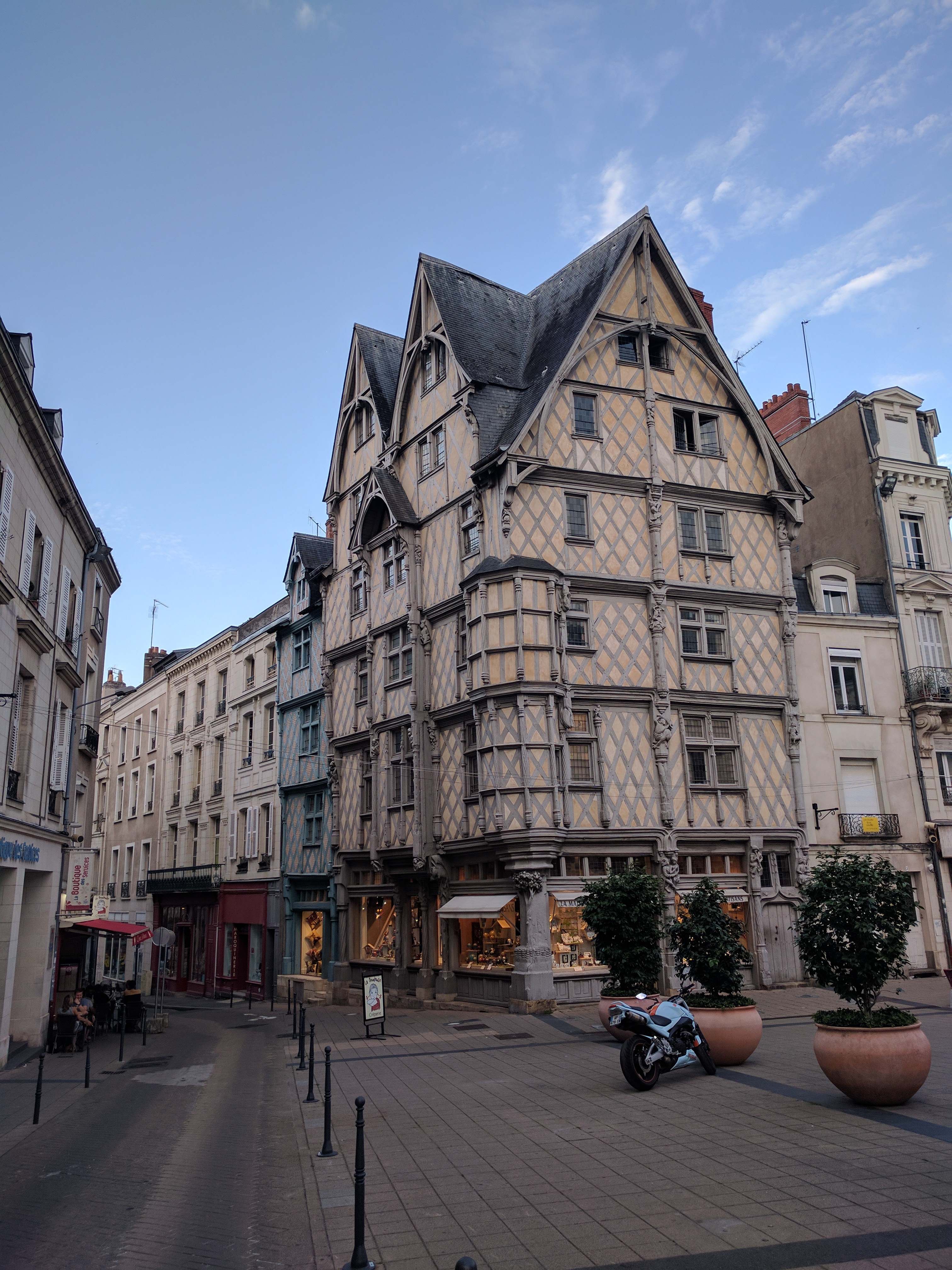Photo n° 2 de l'avis de le.o fait le 19/07/2017 à 07:27