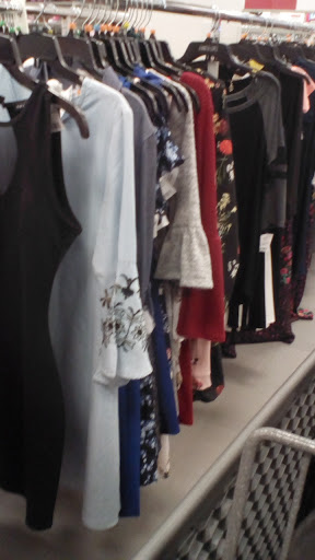 Clothing Store «Burlington Coat Factory», reviews and photos, 3455 Towne Blvd, Middletown, OH 45005, USA