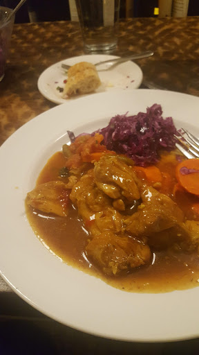 Fine Dining Restaurant «Sonoma Wine Shop / La Bodega Kitchen», reviews and photos, 2295 Gravenstein Hwy S, Sebastopol, CA 95472, USA