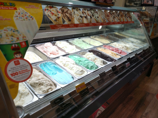 Ice Cream Shop «Cold Stone Creamery», reviews and photos, 7702B-B Richmond Hwy, Alexandria, VA 22306, USA