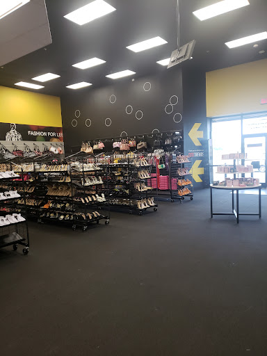 Clothing Store «Citi Trends», reviews and photos, 7401 S Shields Blvd, Oklahoma City, OK 73149, USA