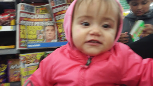 Supermarket «Walmart Neighborhood Market», reviews and photos, 215 California St, Woodland, CA 95695, USA