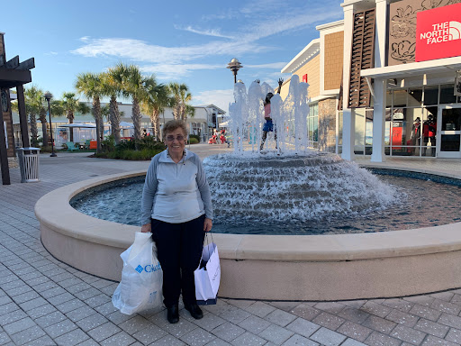 Outlet Mall «Tanger Outlet Myrtle Beach Hwy 17», reviews and photos, 10835 Kings Rd, Myrtle Beach, SC 29572, USA