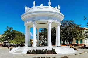 Plaza del Centenario image