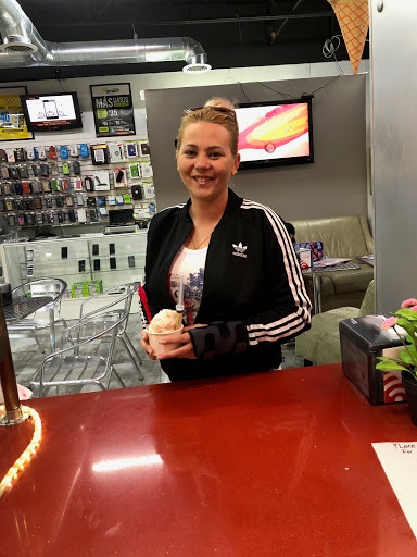 Ice Cream Shop «Instacream N7», reviews and photos, 8008 NW 103rd St, Hialeah Gardens, FL 33016, USA