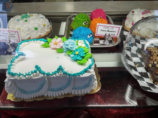 Bakery «Dorothy Ann Bakery and Cafe», reviews and photos, 710 Commerce Dr, St Paul, MN 55125, USA