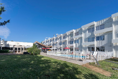 Hôtel AKENA POITIERS NORD FUTUROSCOPE [Changement de propriétaire et rénovation - Mai 2024] à Chasseneuil-du-Poitou